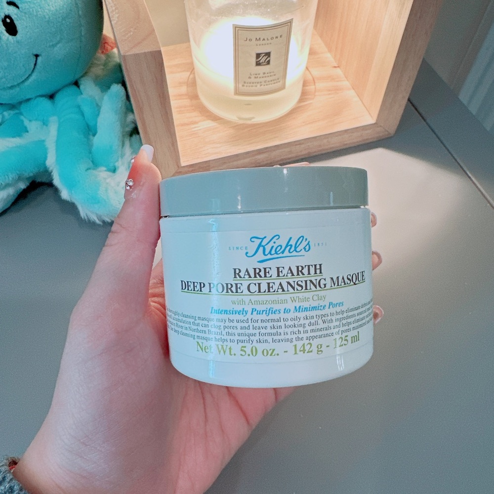 Kiehl’s Earth Deep Pore Minimizing Clay Mask/New